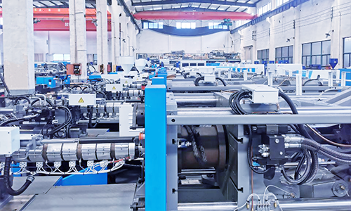 injection unit on the machine